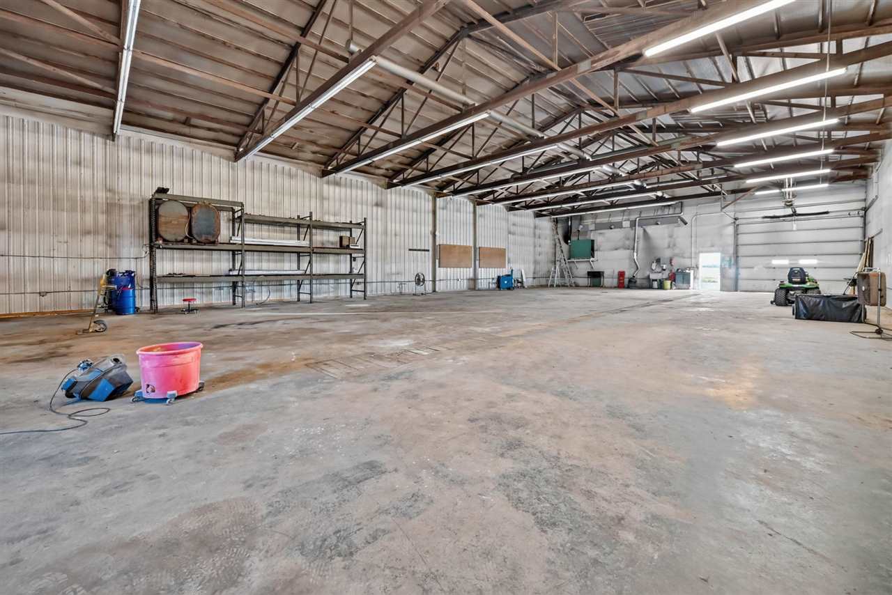 2103 Ivory Avenue Atalissa IA 52720