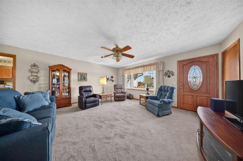 2103 Ivory Avenue Atalissa IA 52720