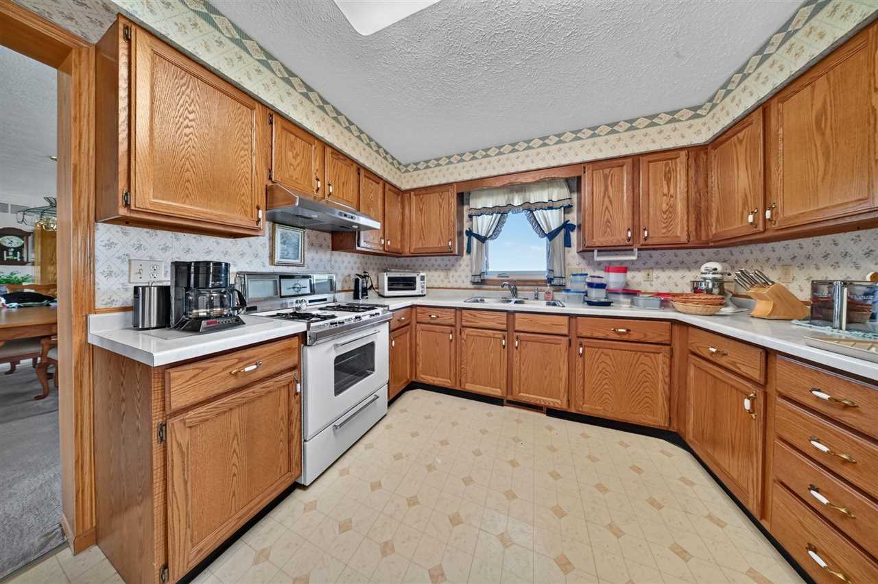 2103 Ivory Avenue Atalissa IA 52720
