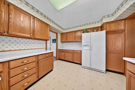 2103 Ivory Avenue Atalissa IA 52720
