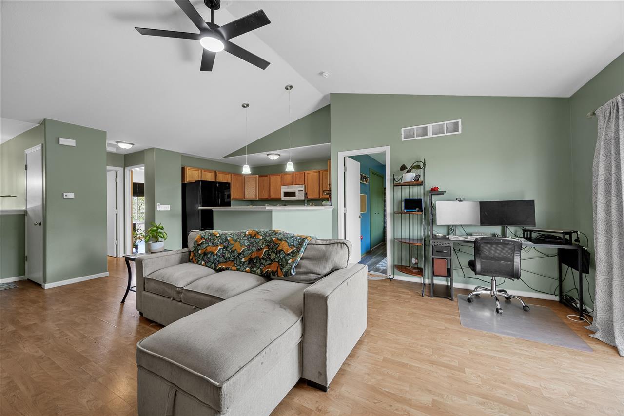 40 Cattail Lane North Liberty IA 52317