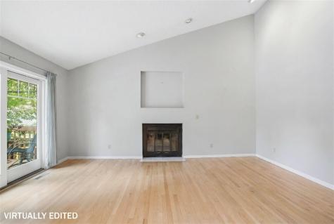 1932 Holiday Road Coralville IA 52241