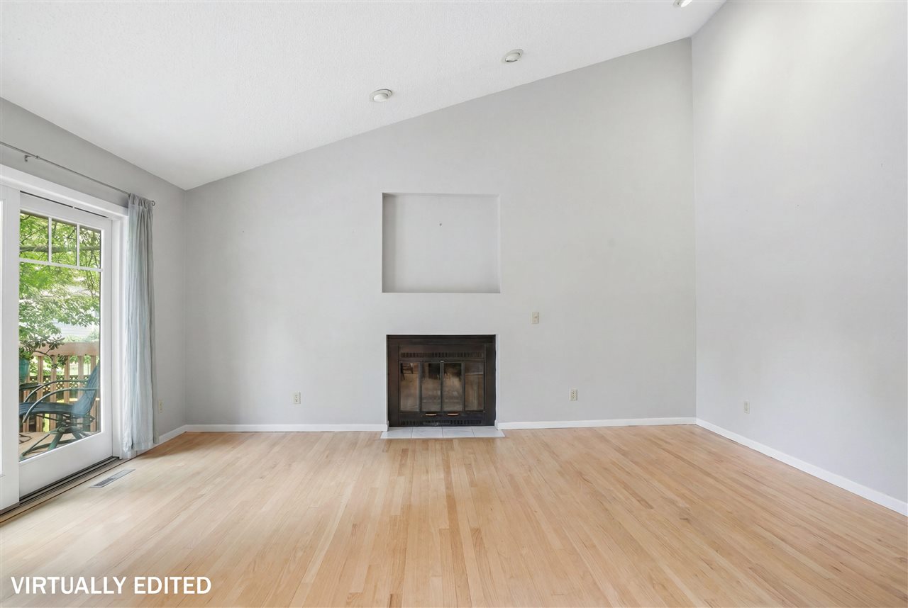 1932 Holiday Road Coralville IA 52241