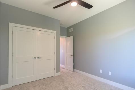 3055 Ridgeview Circle Coralville IA 52241