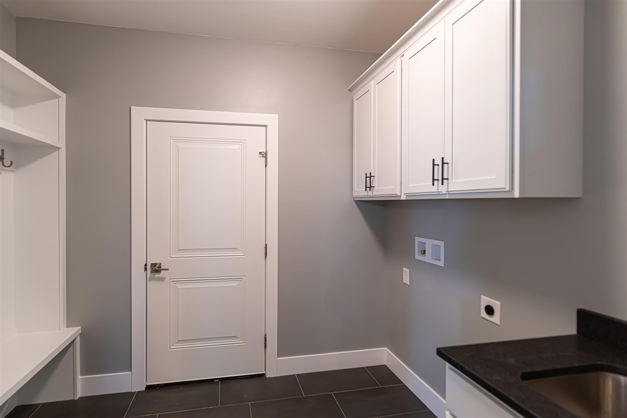 3055 Ridgeview Circle Coralville IA 52241