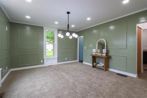 839 S Marion Avenue Washington IA 52353