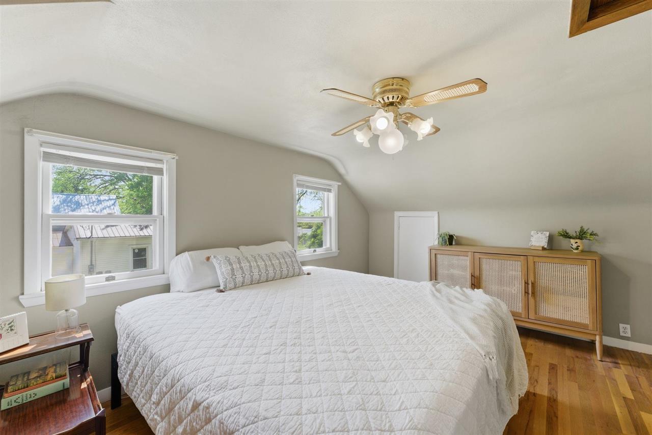 608 S Ave B Washington IA 52353