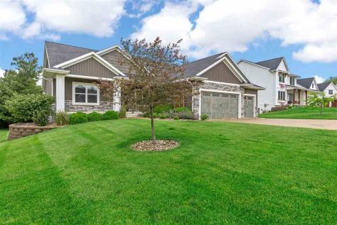 3004 Forrest Meadow Lane Hiawatha IA 52233