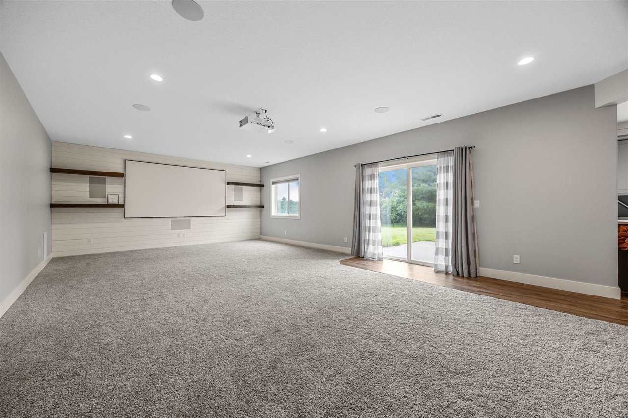 3004 Forrest Meadow Lane Hiawatha IA 52233