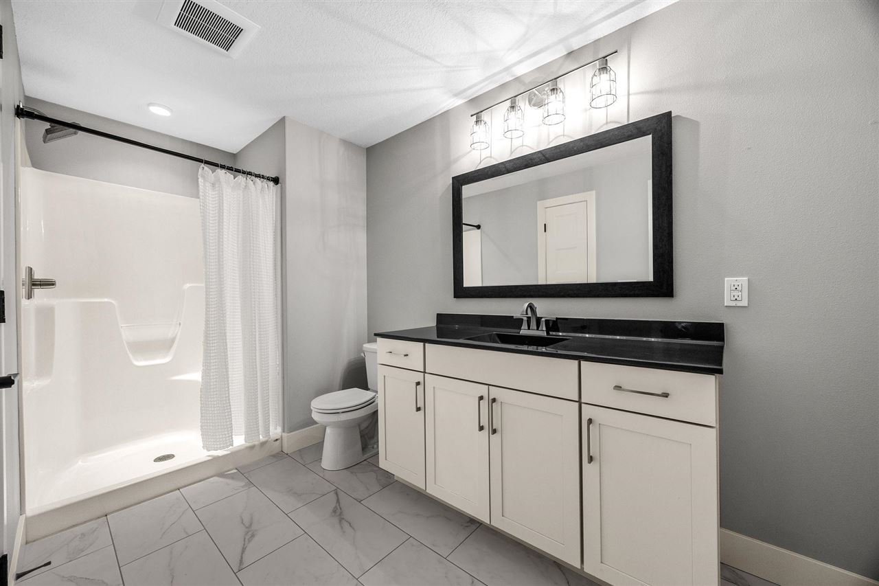 3004 Forrest Meadow Lane Hiawatha IA 52233