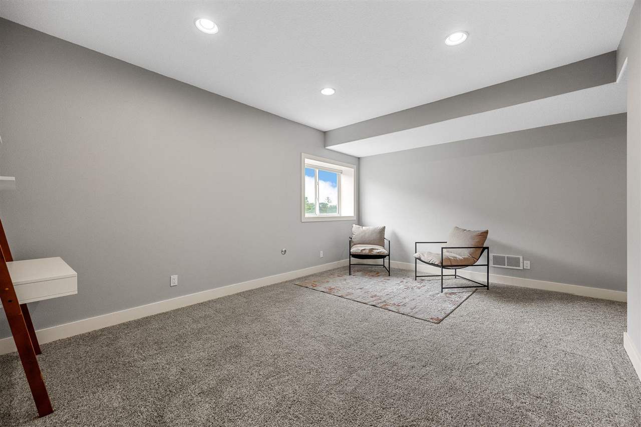 3004 Forrest Meadow Lane Hiawatha IA 52233