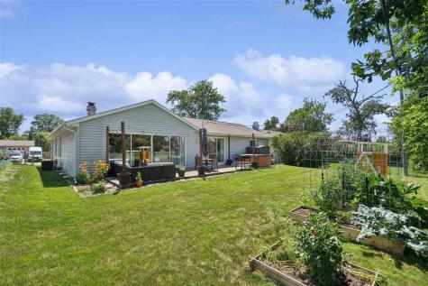 1320 Country Club Drive Marion IA 52302
