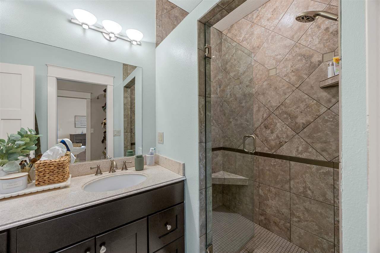 2861 Diamond Mil Lane Coralville IA 52241