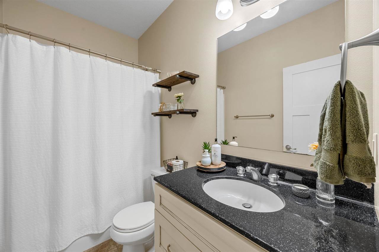 2861 Diamond Mil Lane Coralville IA 52241