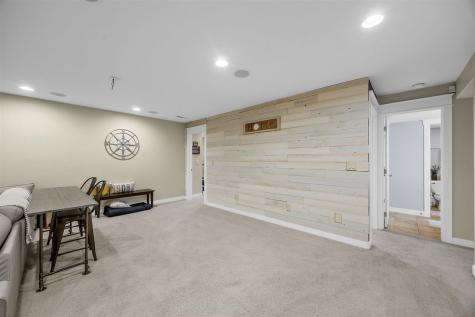 2861 Diamond Mil Lane Coralville IA 52241