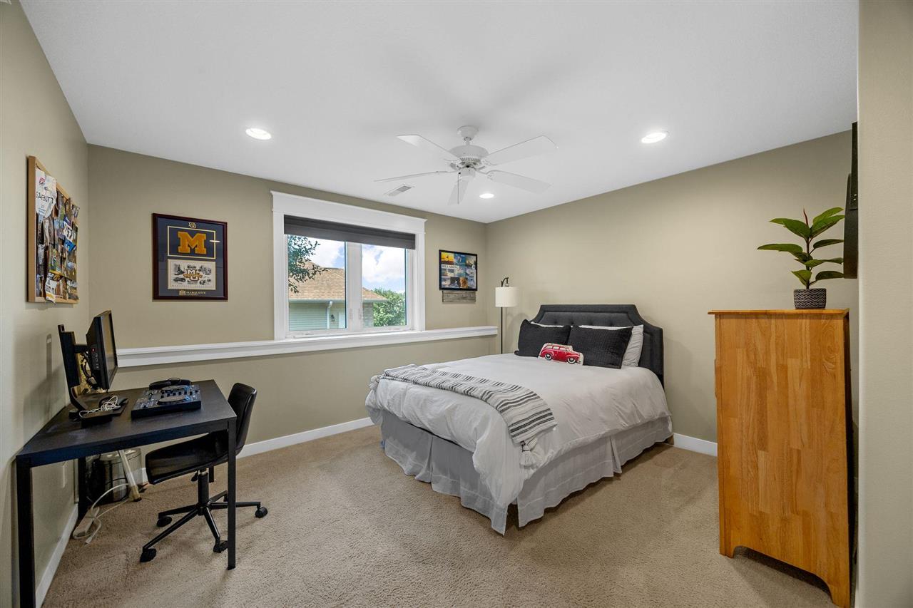 2861 Diamond Mil Lane Coralville IA 52241
