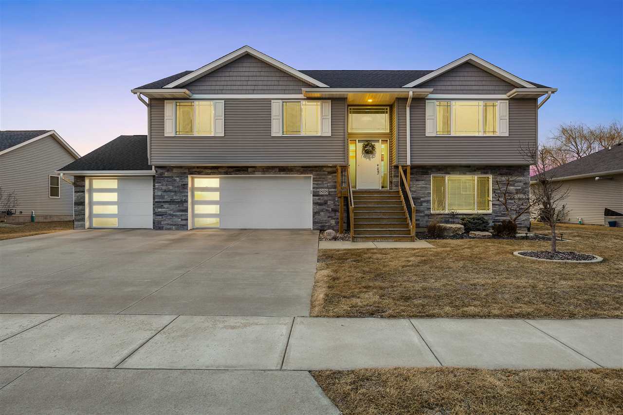 808 Marie Street Solon IA 52333
