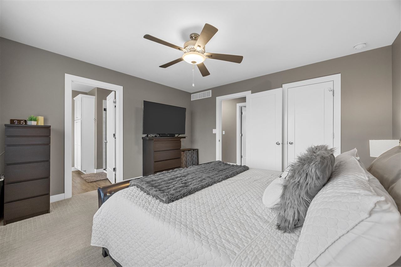808 Marie Street Solon IA 52333