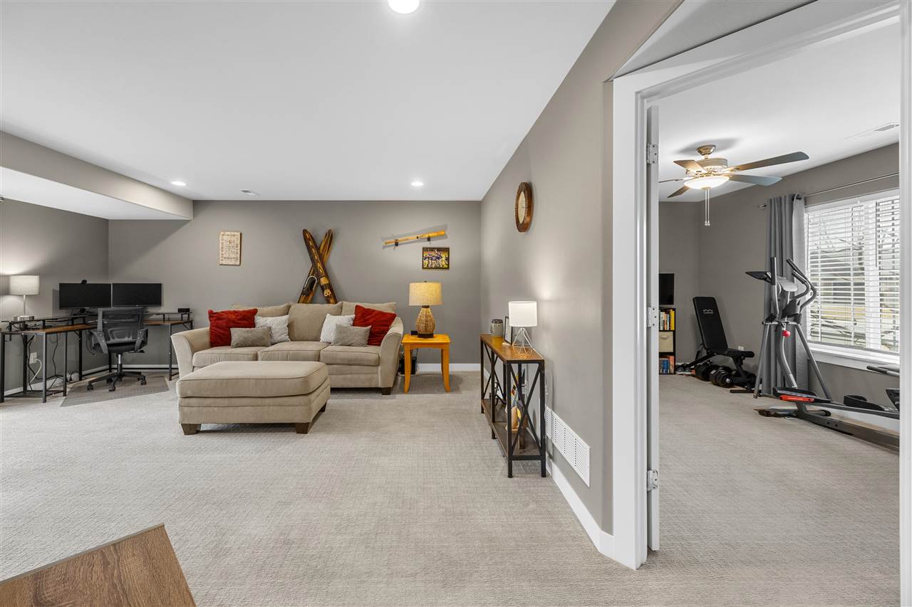 808 Marie Street Solon IA 52333