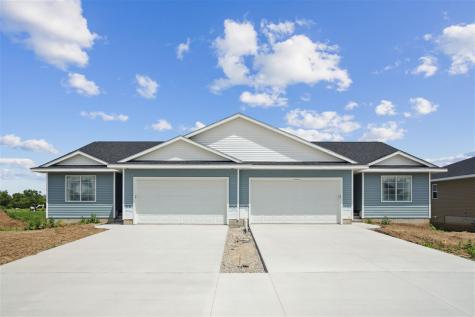 922 Juneberry Drive Palo IA 52324