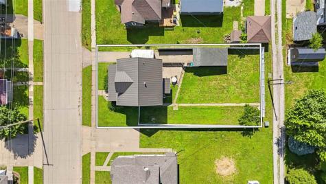 408 E 2nd Street Washington IA 52353