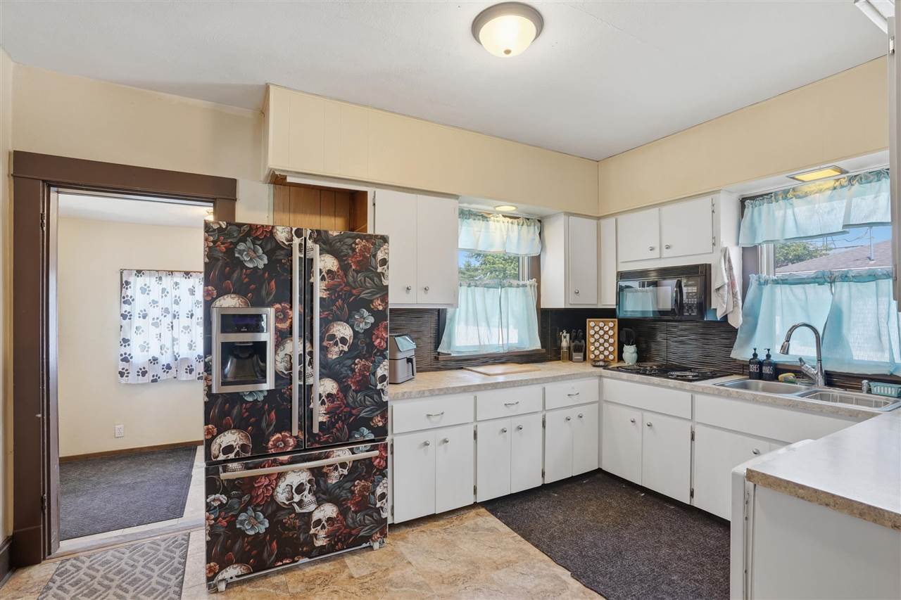 408 E 2nd Street Washington IA 52353