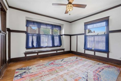 408 E 2nd Street Washington IA 52353