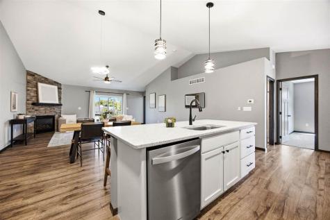 1302 Legend Drive Tiffin IA 52340