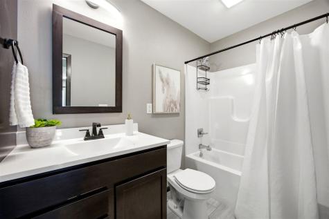 1302 Legend Drive Tiffin IA 52340