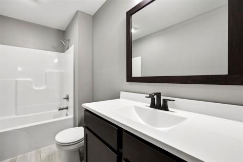 1302 Legend Drive Tiffin IA 52340