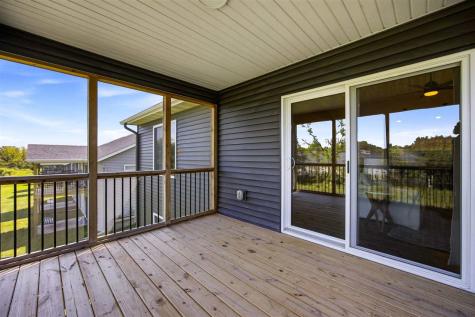 1302 Legend Drive Tiffin IA 52340