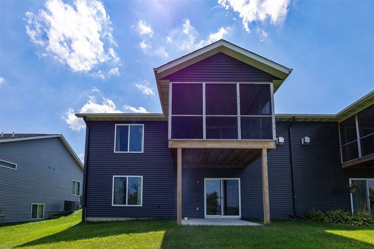 1302 Legend Drive Tiffin IA 52340