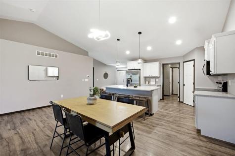 1302 Legend Drive Tiffin IA 52340