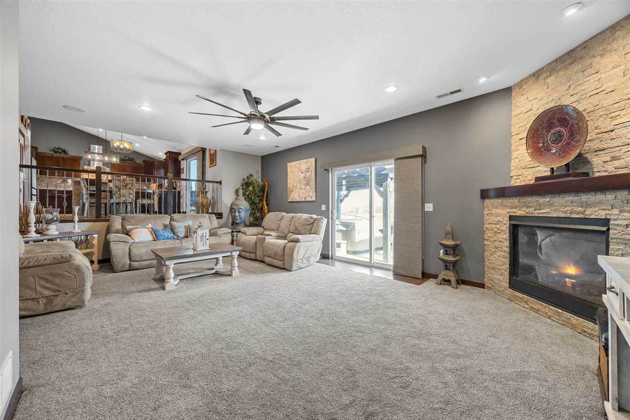 1106 Wildcat Lane Iowa City IA 52246