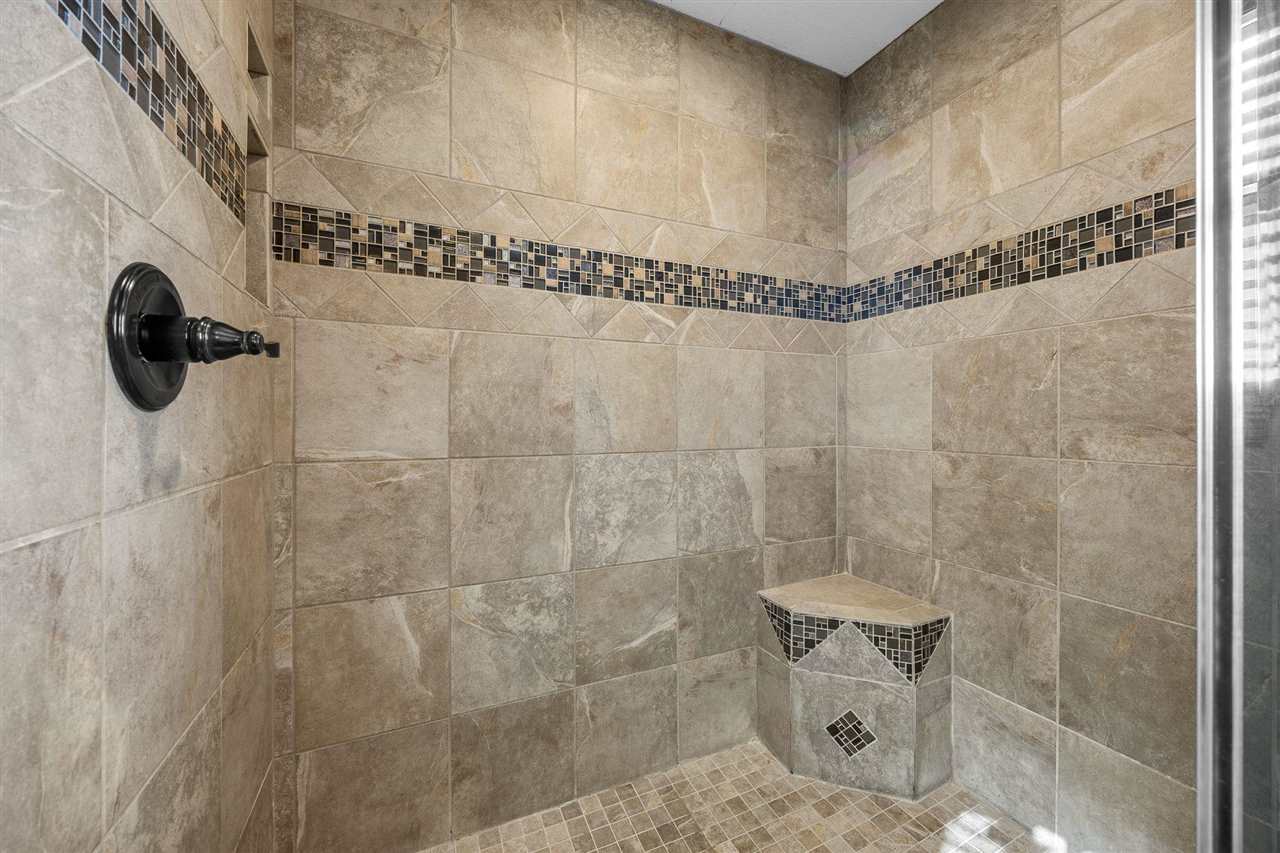 1106 Wildcat Lane Iowa City IA 52246