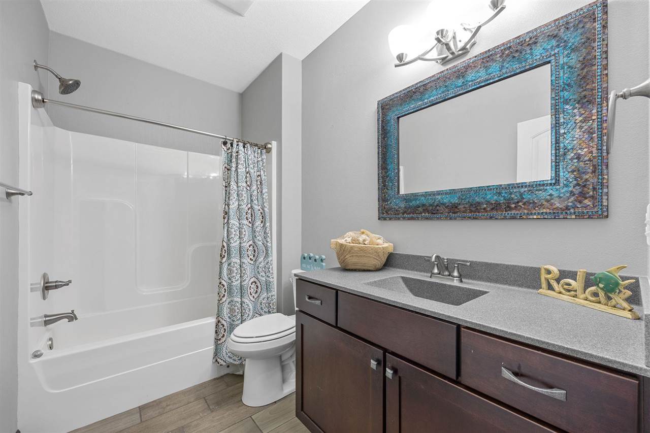 1106 Wildcat Lane Iowa City IA 52246