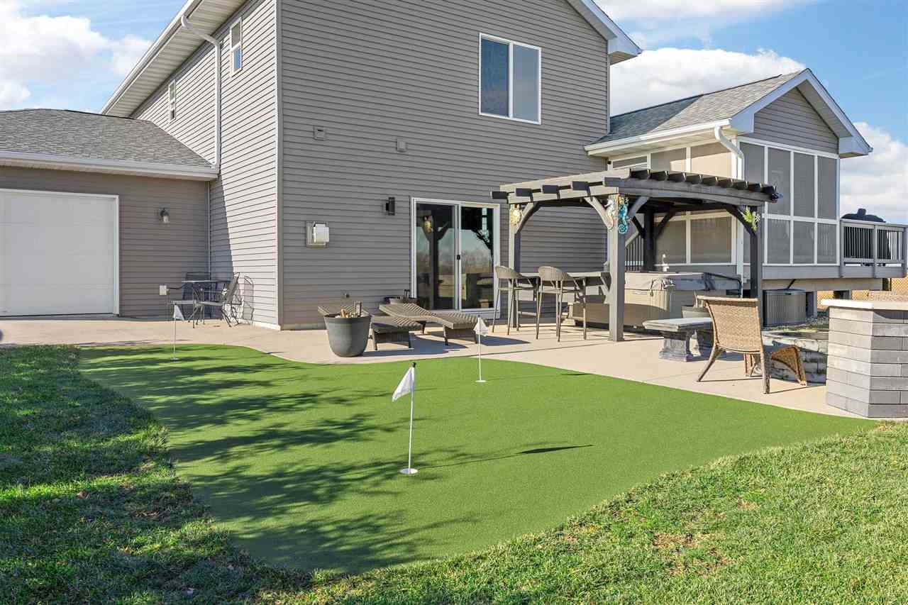 1106 Wildcat Lane Iowa City IA 52246