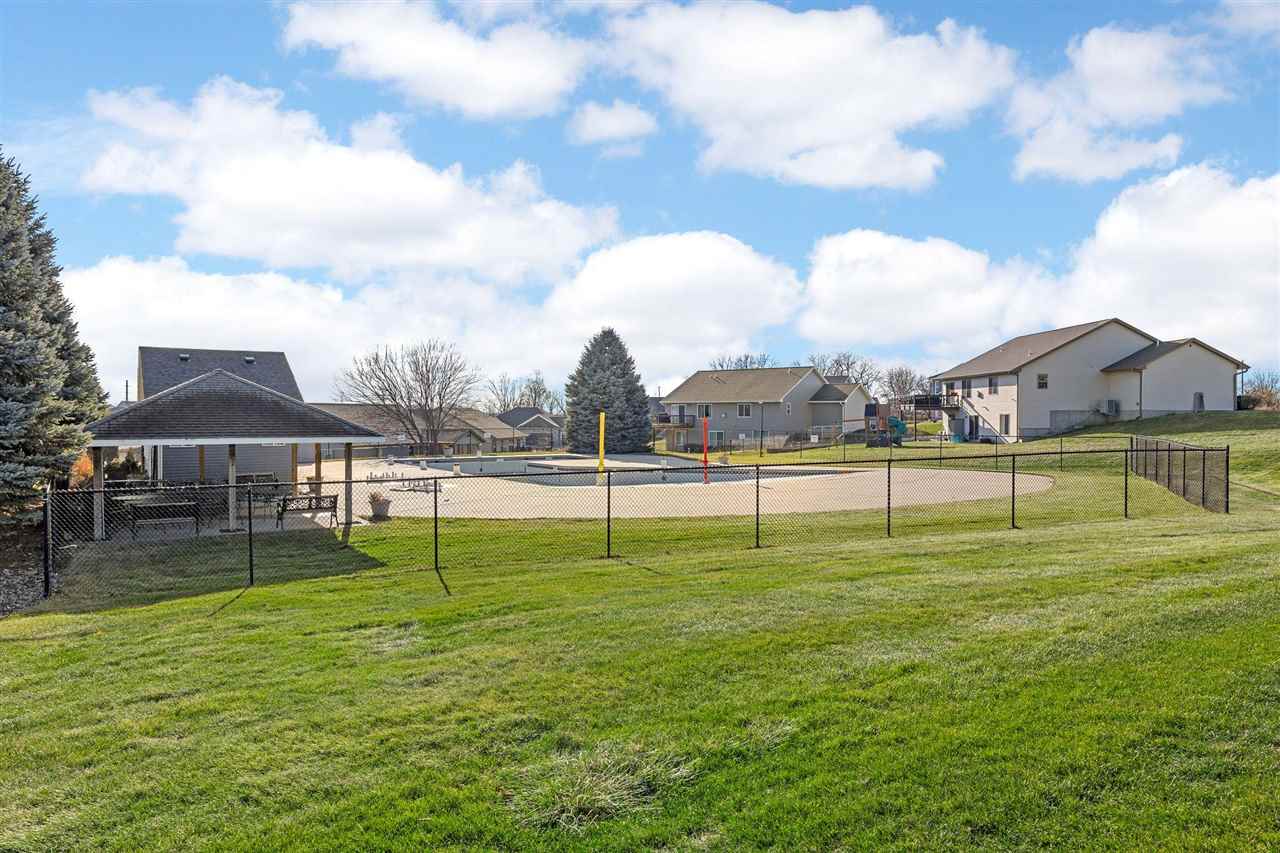 1106 Wildcat Lane Iowa City IA 52246