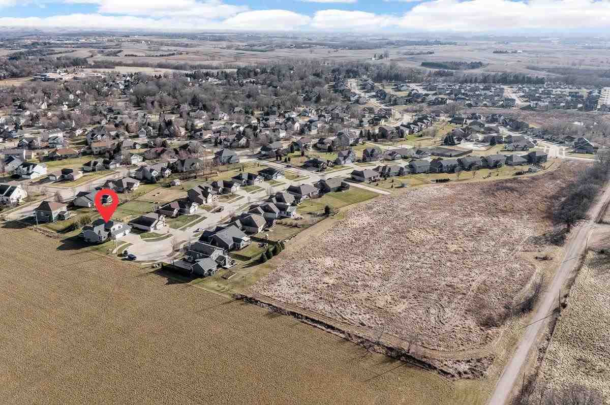 1106 Wildcat Lane Iowa City IA 52246