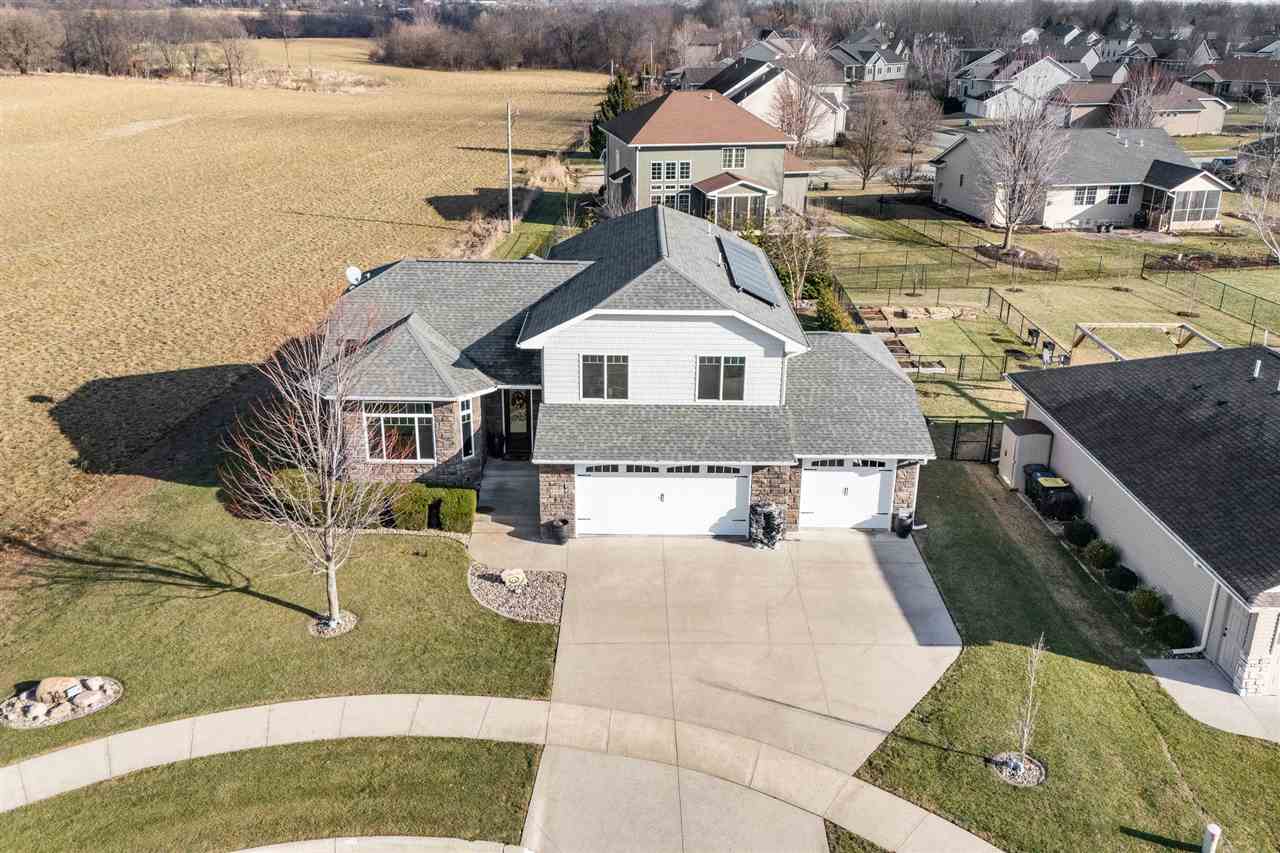 1106 Wildcat Lane Iowa City IA 52246