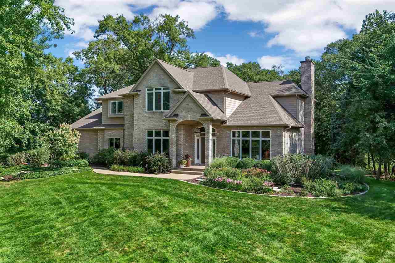 3004 Forest Gate Circle NE Iowa City IA 52240