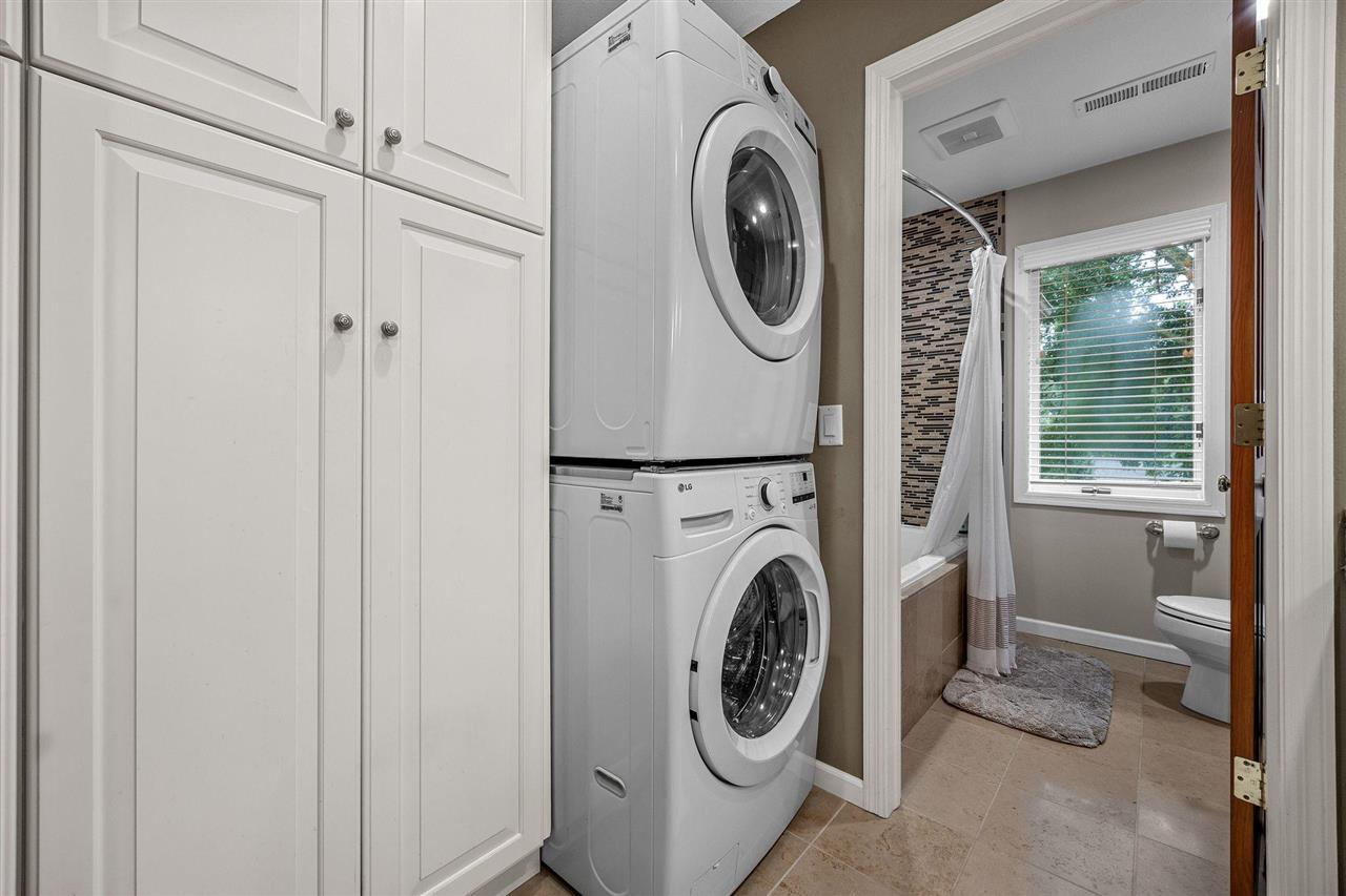 3004 Forest Gate Circle NE Iowa City IA 52240