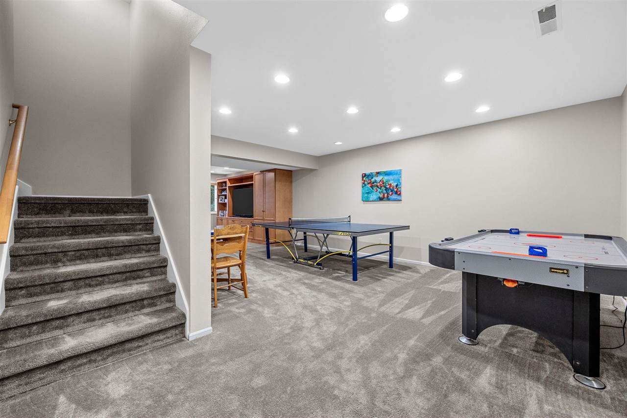 3004 Forest Gate Circle NE Iowa City IA 52240