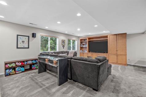 3004 Forest Gate Circle NE Iowa City IA 52240