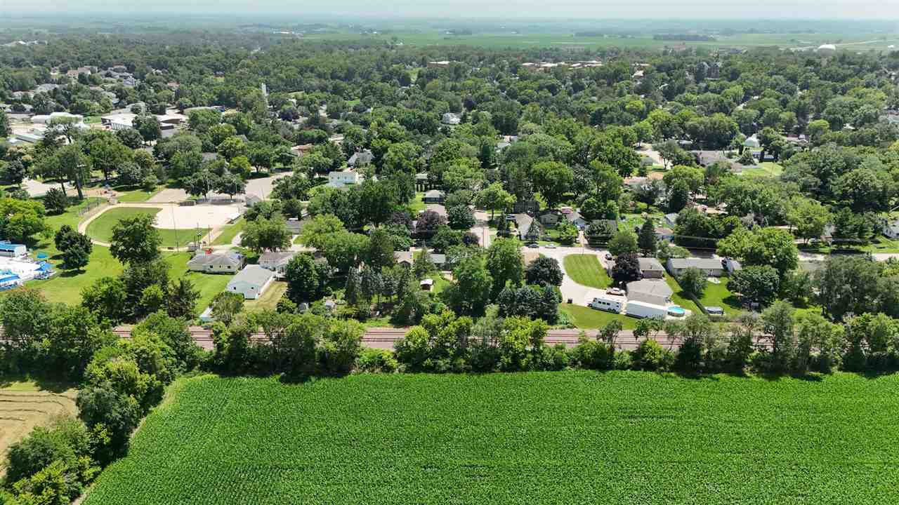 225 8th Street NW Mt Vernon IA 52314
