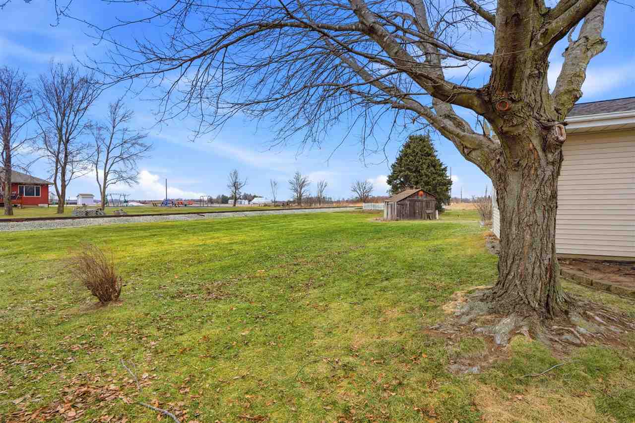 41 Williams Circle Hills IA 52235