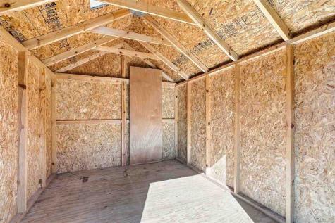 1035 N 6th Avenue Washington IA 52353