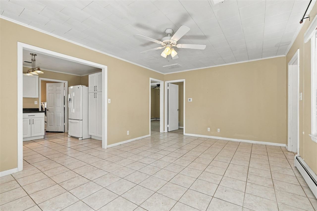 1035 N 6th Avenue Washington IA 52353