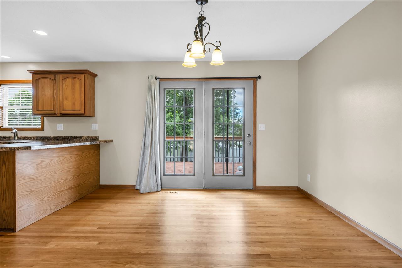 755 Deerfield Drive Marion IA 52302