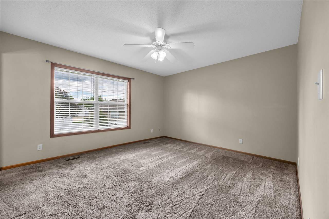 755 Deerfield Drive Marion IA 52302